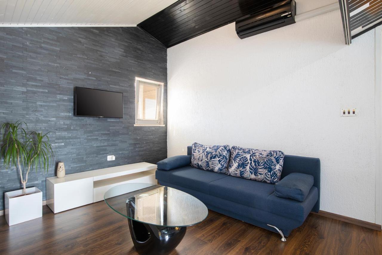 Apartman Piljan Pula Exterior photo